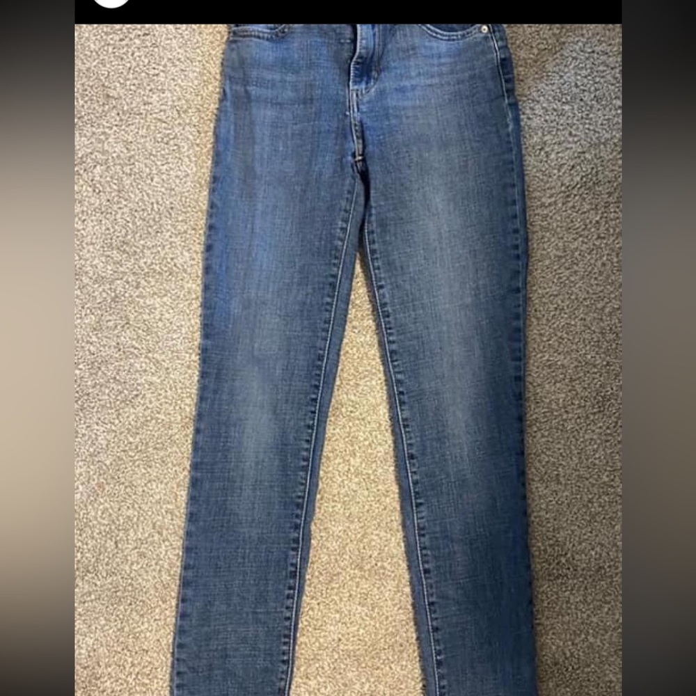 Levi’s jeans never worn